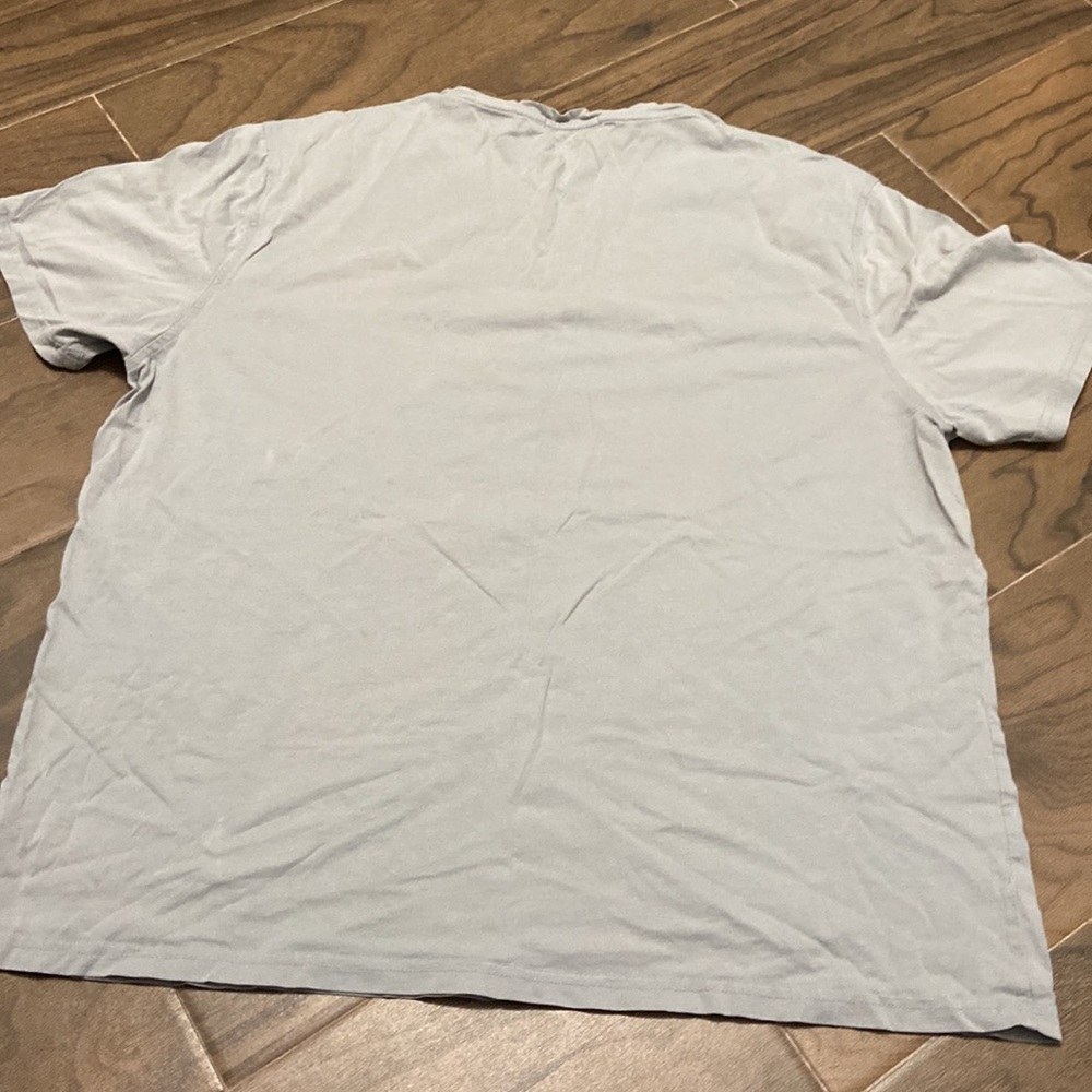 Calvin Klein tee (XXL) - Picture 4 of 4
